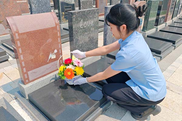 沈阳陵园合法吗？龙生墓地价格贵吗？