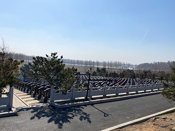 沈阳龙生墓园